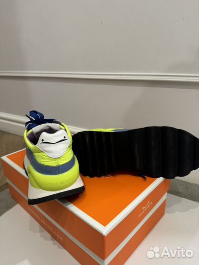 Кроссовки женские 38 размер новые
