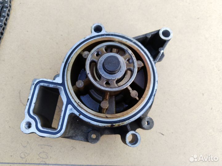 Помпа водяная