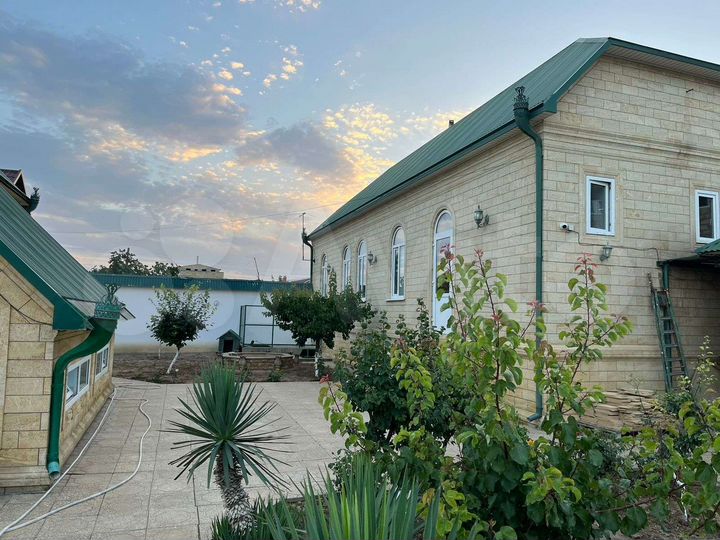 Дача 250 м² на участке 10 сот.