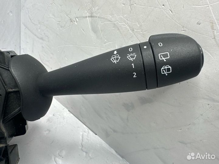 Подрулевой переключатель Renault Sandero 5S H4M