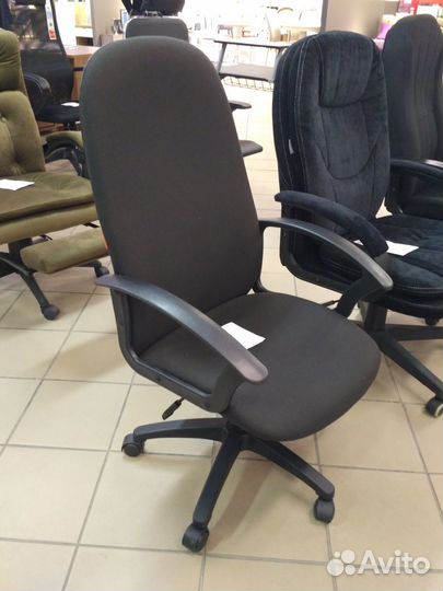 Офисное кресло ткань