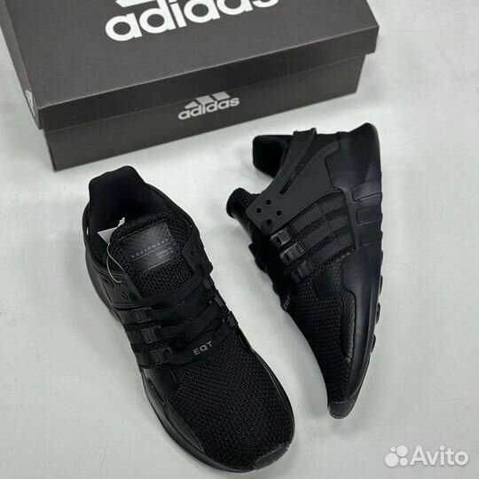 Кроссовки adidas