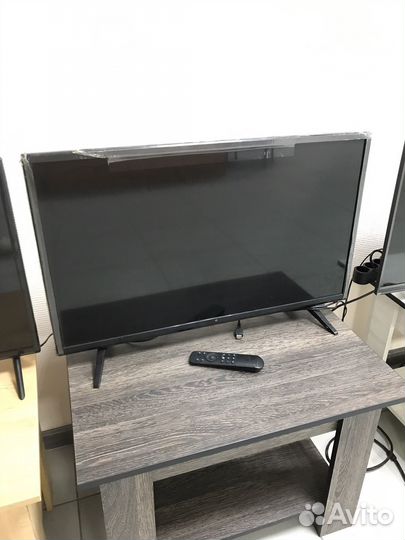 Телвизор dexp 32