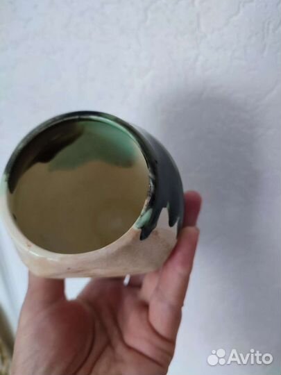 Кашпо настенное обливная керамика