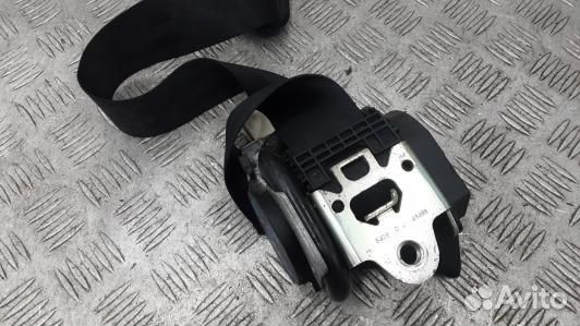 Ремень безопасности с пиропатроном сиденья передне