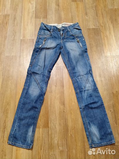 Джинсы