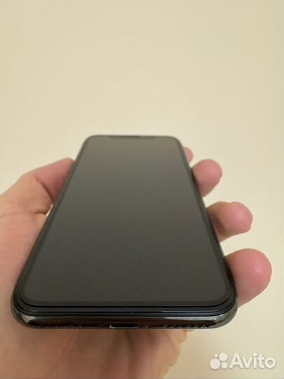 iPhone X, 64 ГБ