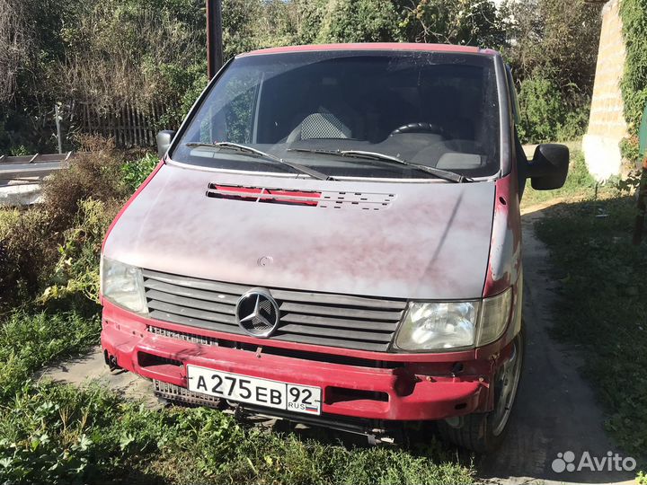 Решетка радиатора вито638