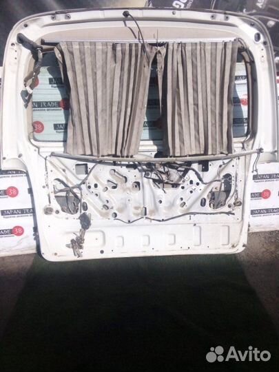 Дверь 5-я Toyota Grand Hiace VCH10 5VZ-FE