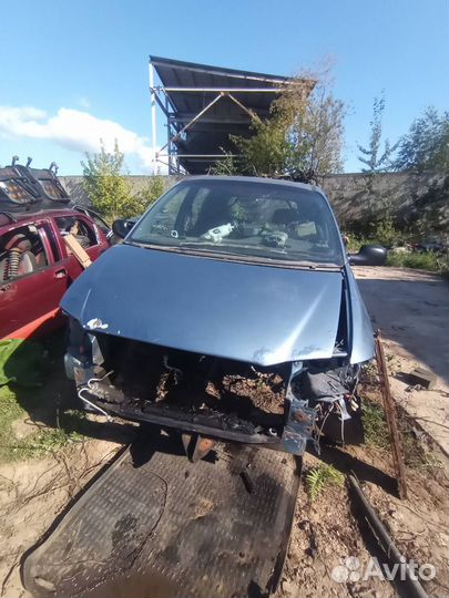 Блок предохранителей Chrysler Voyager 3 2.5 ENC