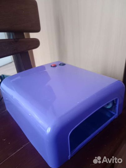 Лампа для ногтей