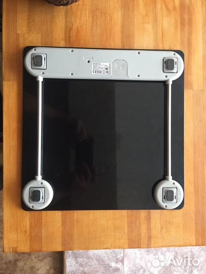 Весы напольные Polaris