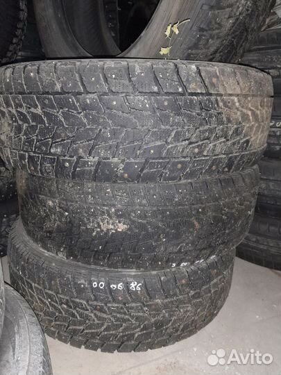 Toyo Open Country A/T 235/65 R17