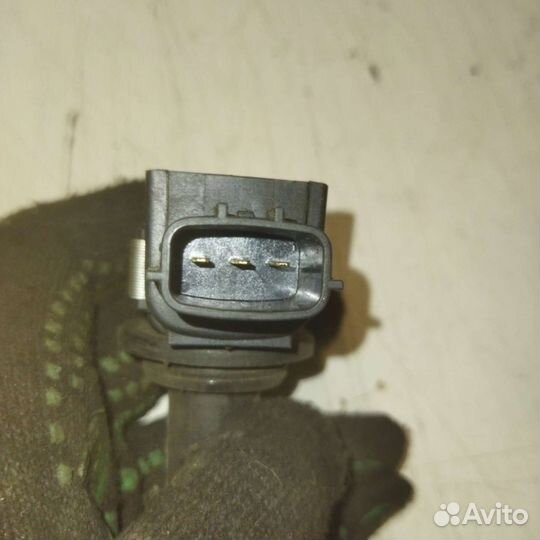 Катушка зажигания Nissan X-trail T31