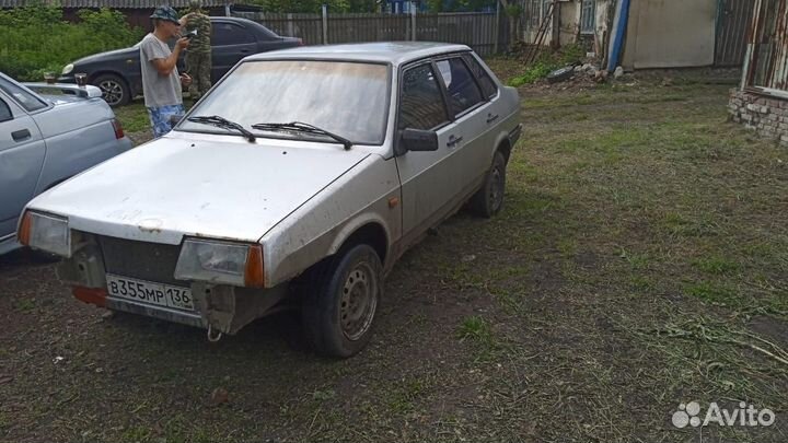 Запчасти на ваз 21099