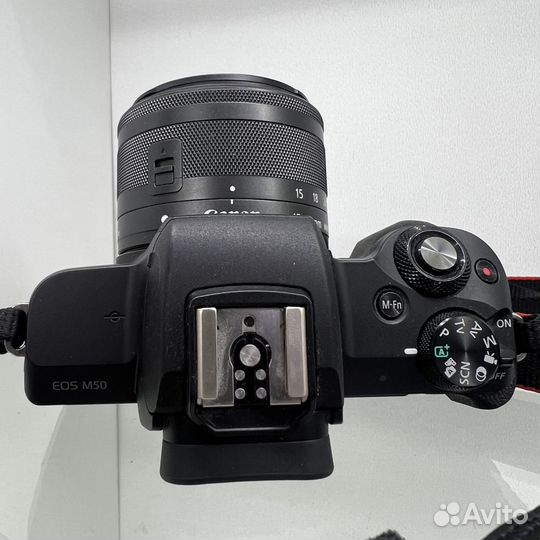 Фотоаппарат Canon EOS M50+объектив