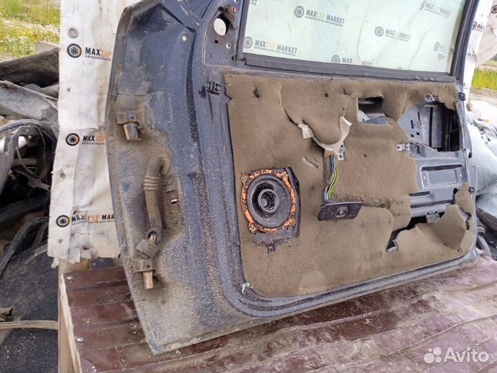 Дверь передняя правая Ford Scorpio 2.0 1988
