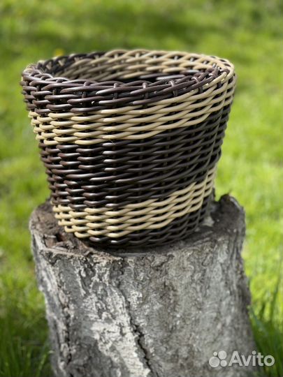 Кашпо для цветов