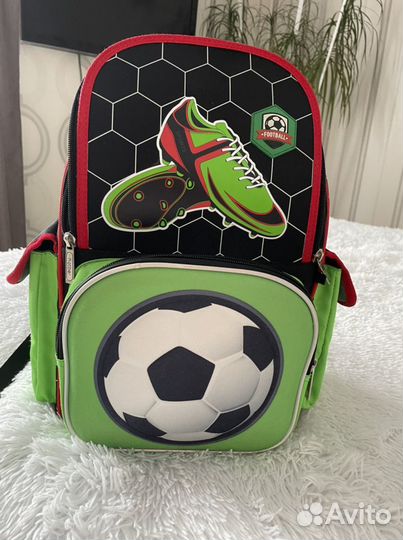 Школьный рюкзак