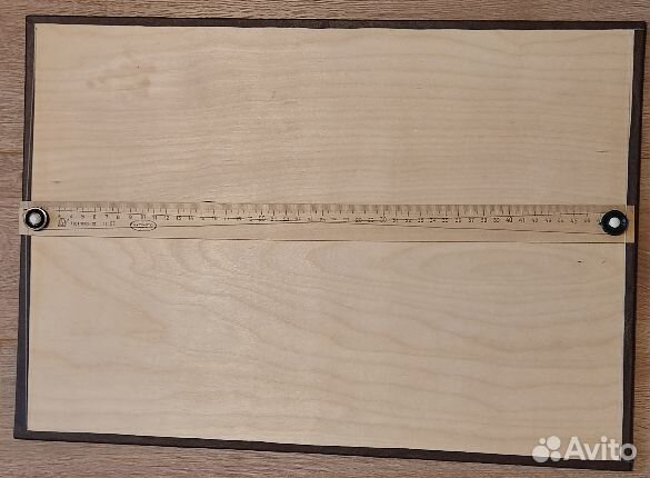 Подрамник с рейсшиной