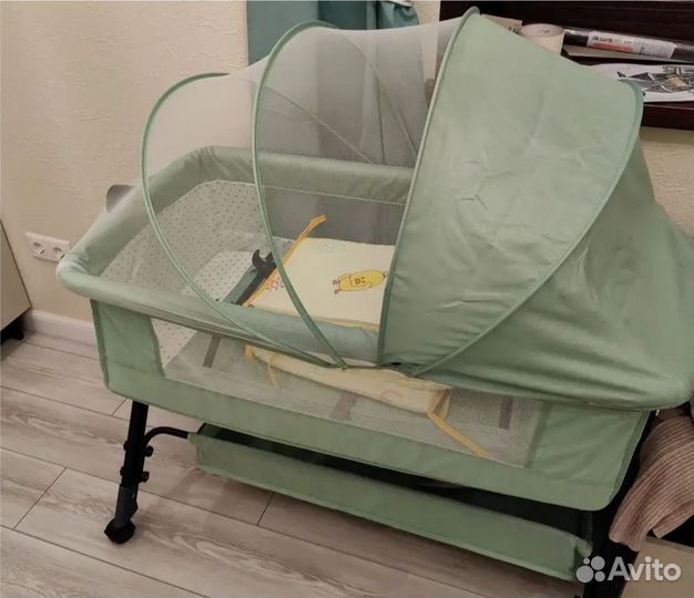 Новая детская кровать для новорождённого