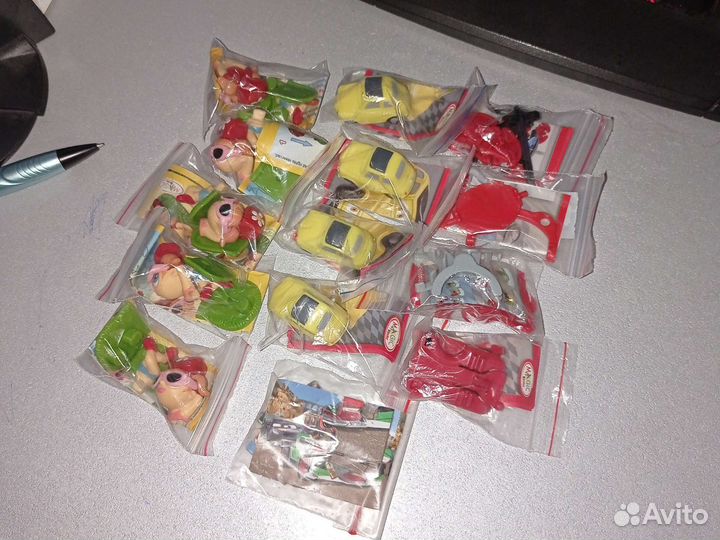 Киндер единички разные новые