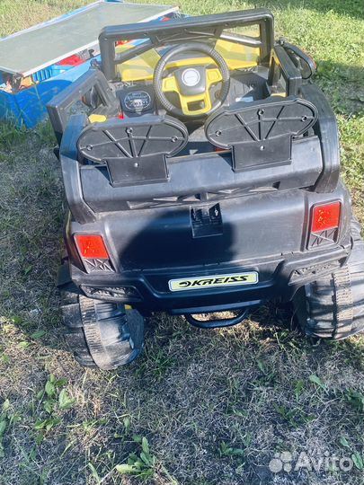 Продам детскую машину