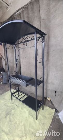 Мангальная зона под крышей