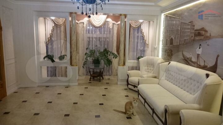 Дом 360 м² на участке 4 сот.