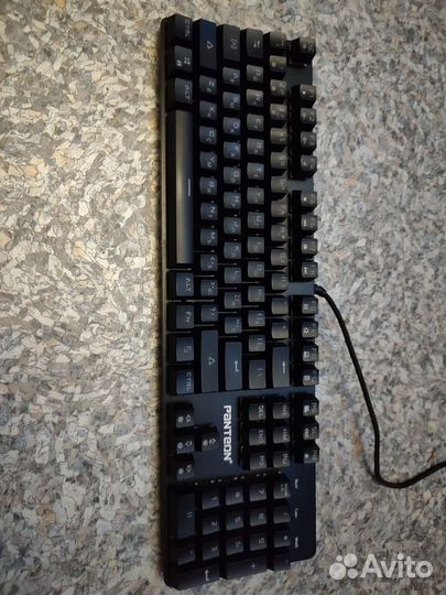 Игровая механическая клавиатура