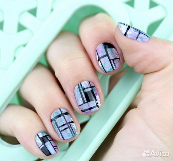 Мастер маникюра и педикюра