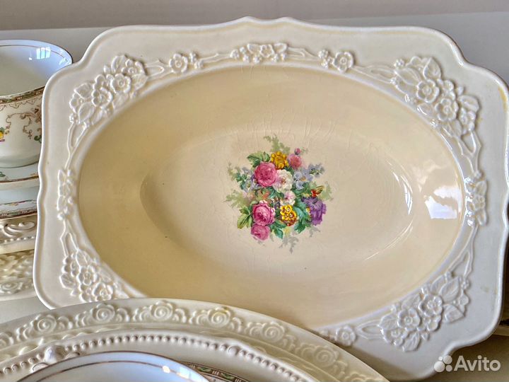 Антикварная посуда рельеф Англия Ducal