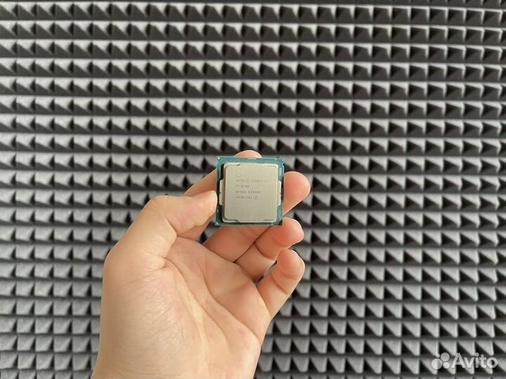 Процессор Intel Core I7 8700 (LGA1151v2)