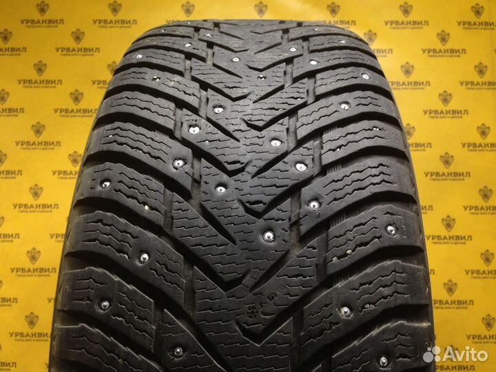 Nokian Tyres Hakkapeliitta 8 SUV 285/60 R18 116T