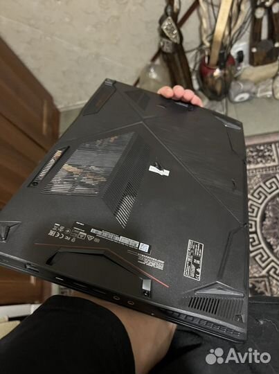 Игровой ноутбук msi