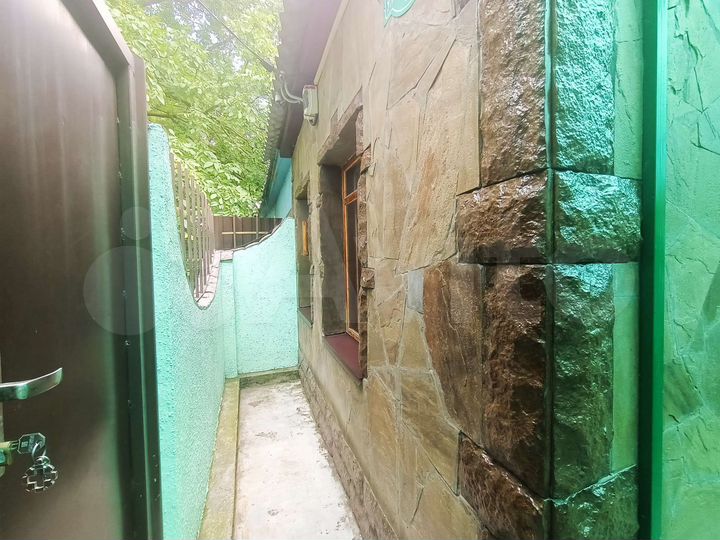 Дом 37 м² на участке 3 сот.