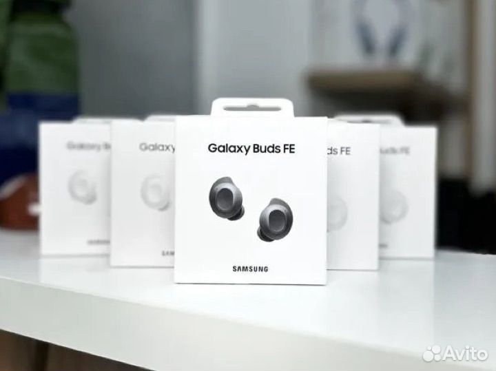 Беспроводные наушники Samsung Galaxy Buds FE