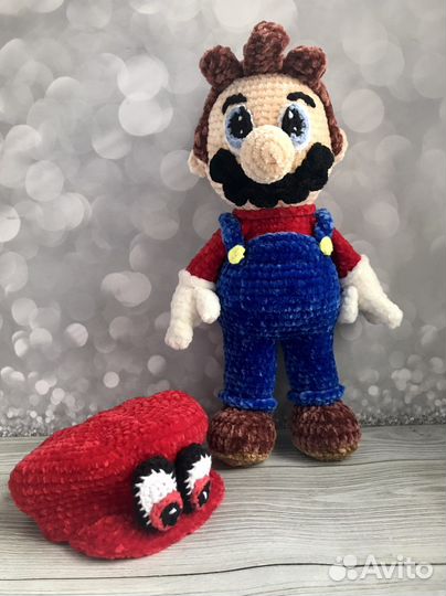 Игрушка Марио