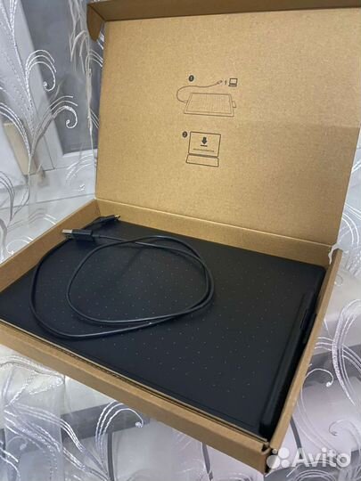 Графический планшет wacom one