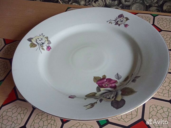 Блюдо большое фарфор