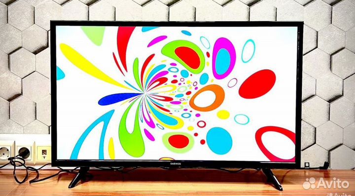 Телевизор LCD LED 32 T2 Новый