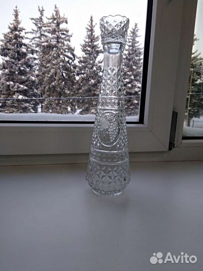Ваза хрустальная