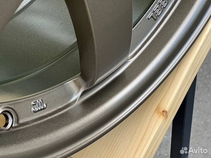 Диски Rays TE37 r18 5x100