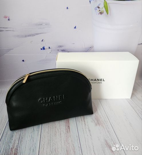 Chanel косметичка