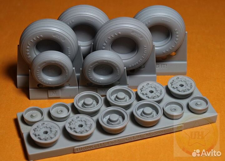 Bring It. 1/48. # 522 С-130. Колеса usaf