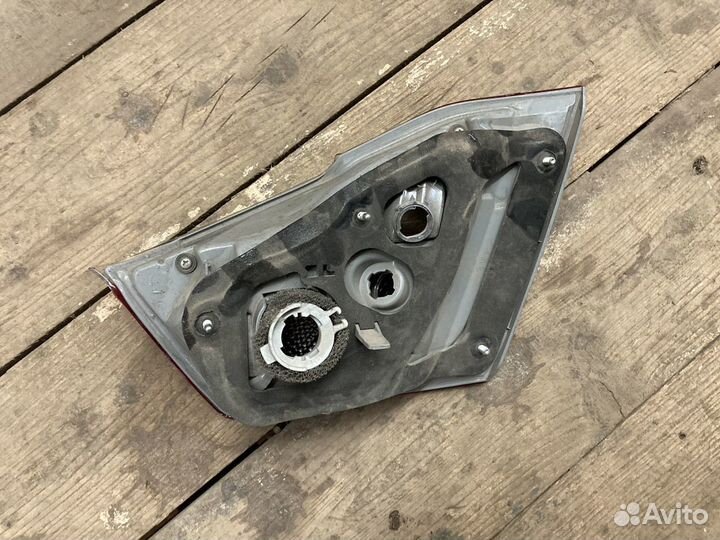 Фонарь задний левый внутренний Camry 2011-2014 ACV