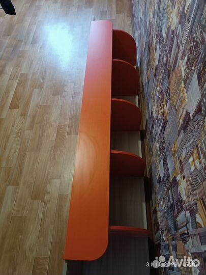 Полка угловая