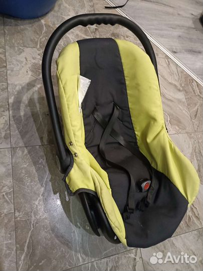 Автокресло 0+