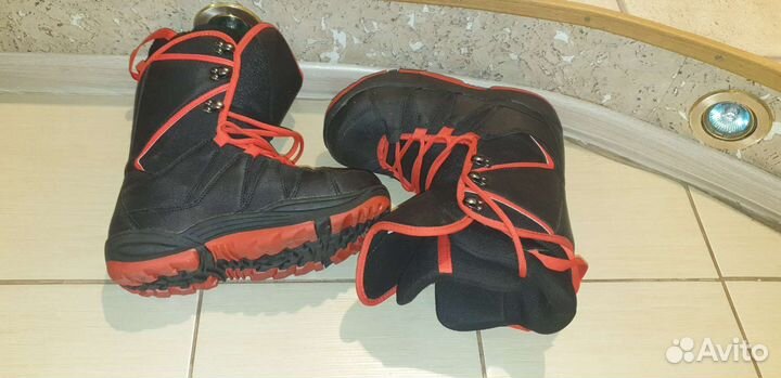 Сноубордические ботинки 41
