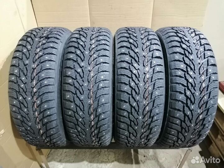 Nokian Tyres Hakkapeliitta 9 SUV 215/65 R16